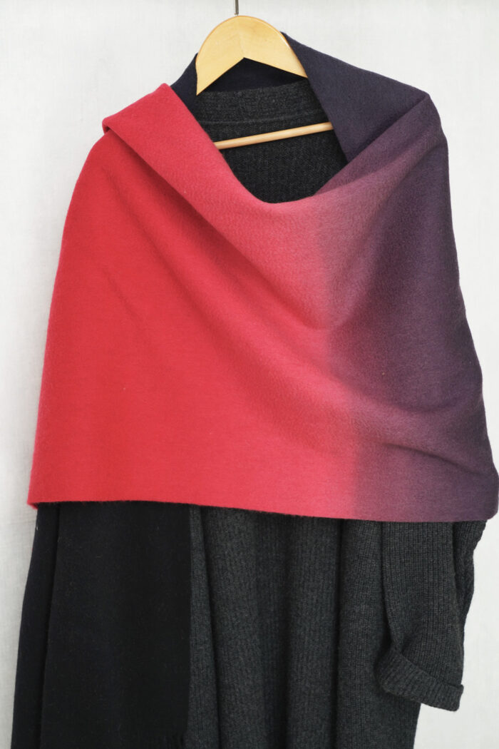 wool gradient shawl - Image 2