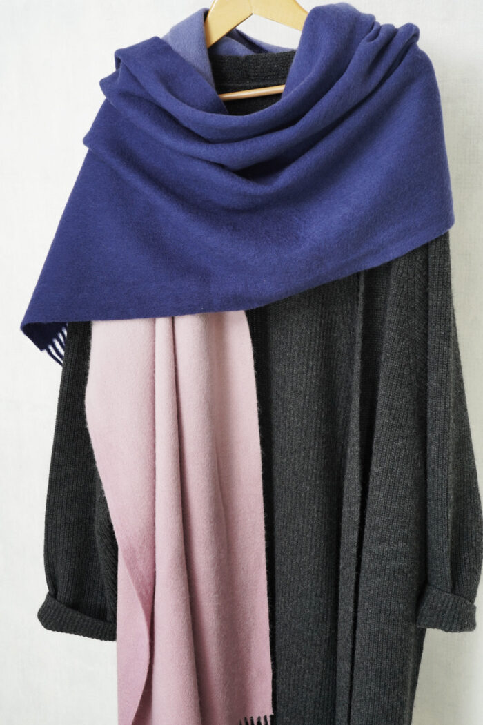 wool gradient shawl - Image 4